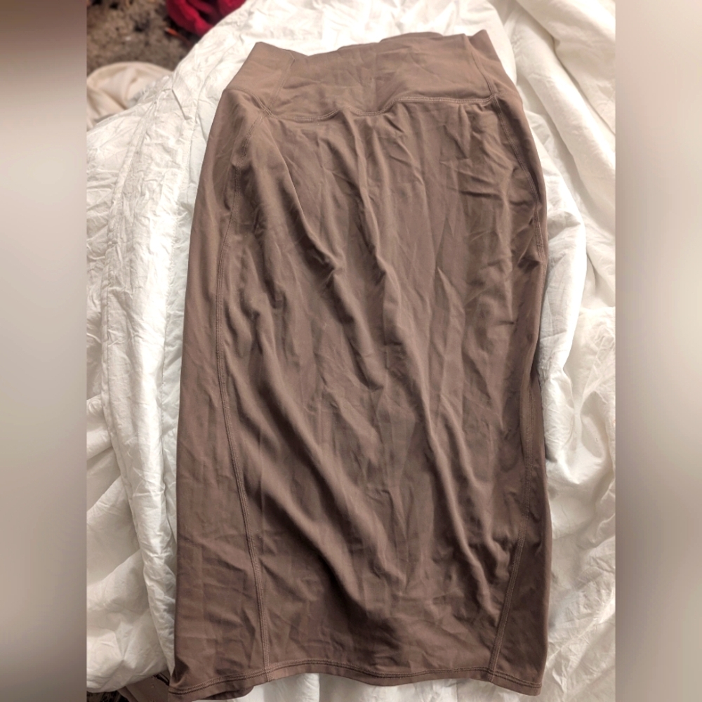Lululemon High Waisted Elegant Brown Skirt